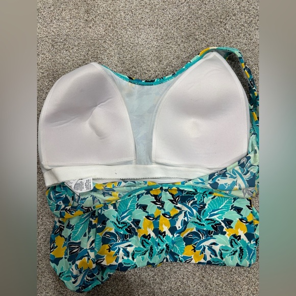 LL Bean Leafy One Piece Swimsuit Bathing Suit Size 18 UPF 50+ UV Protection - Picture 3 of 8